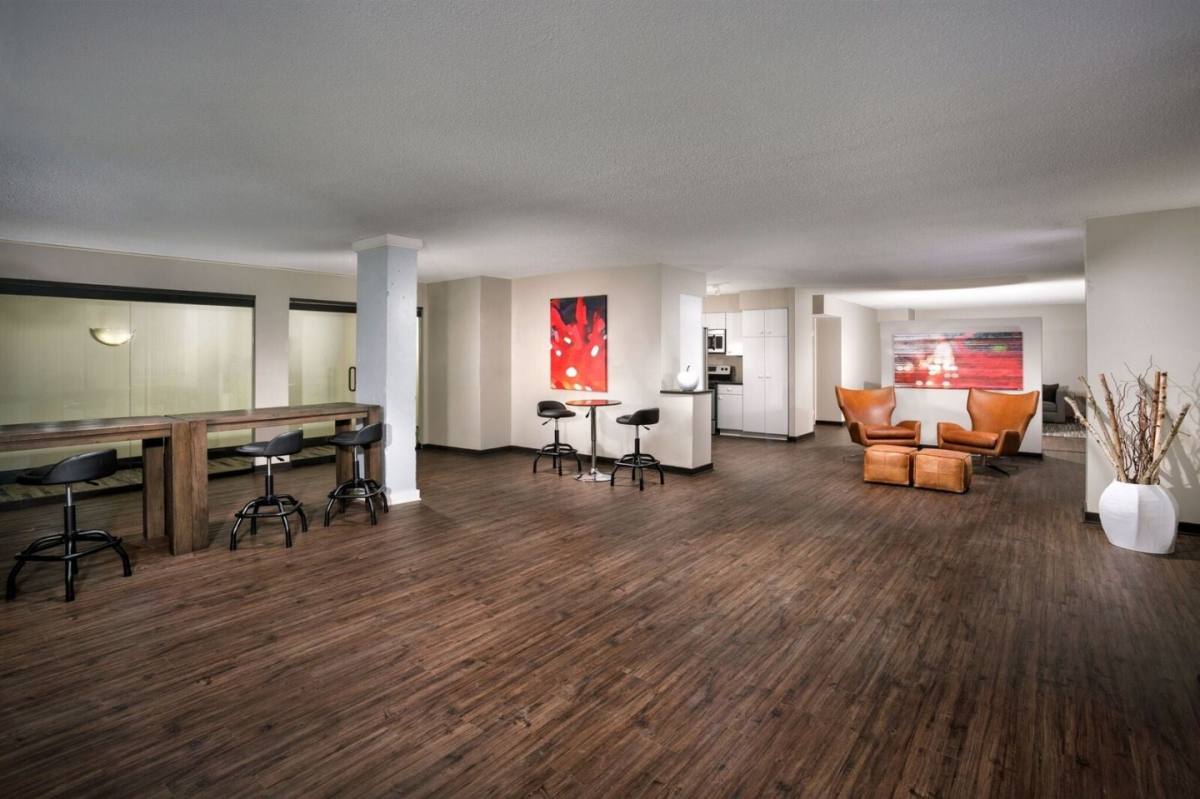 Apartment for rent at Cole Spring Plaza, 1001 Spring St, Silver Spring, MD 20910