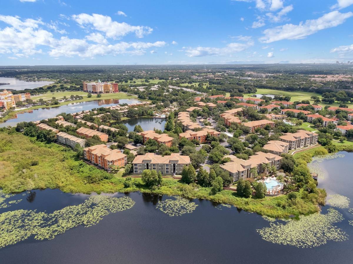 Townhouse for rent at The Debra Metrowest, 2450 Lake Debra Dr, Orlando, FL 32835