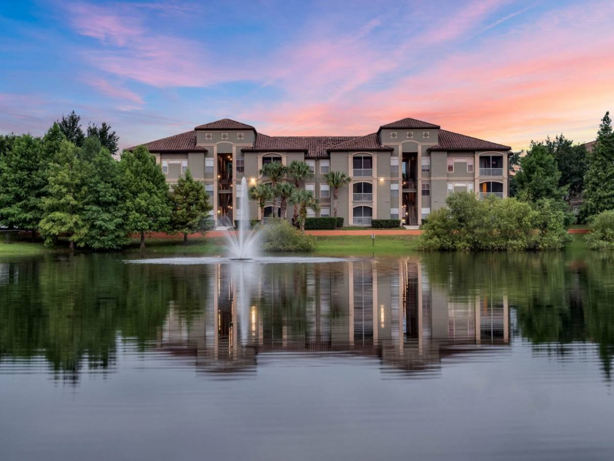 Townhouse for rent at The Debra Metrowest, 2450 Lake Debra Dr, Orlando, FL 32835