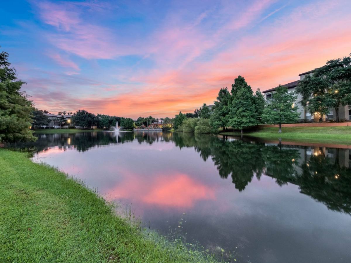 Townhouse for rent at The Debra Metrowest, 2450 Lake Debra Dr, Orlando, FL 32835