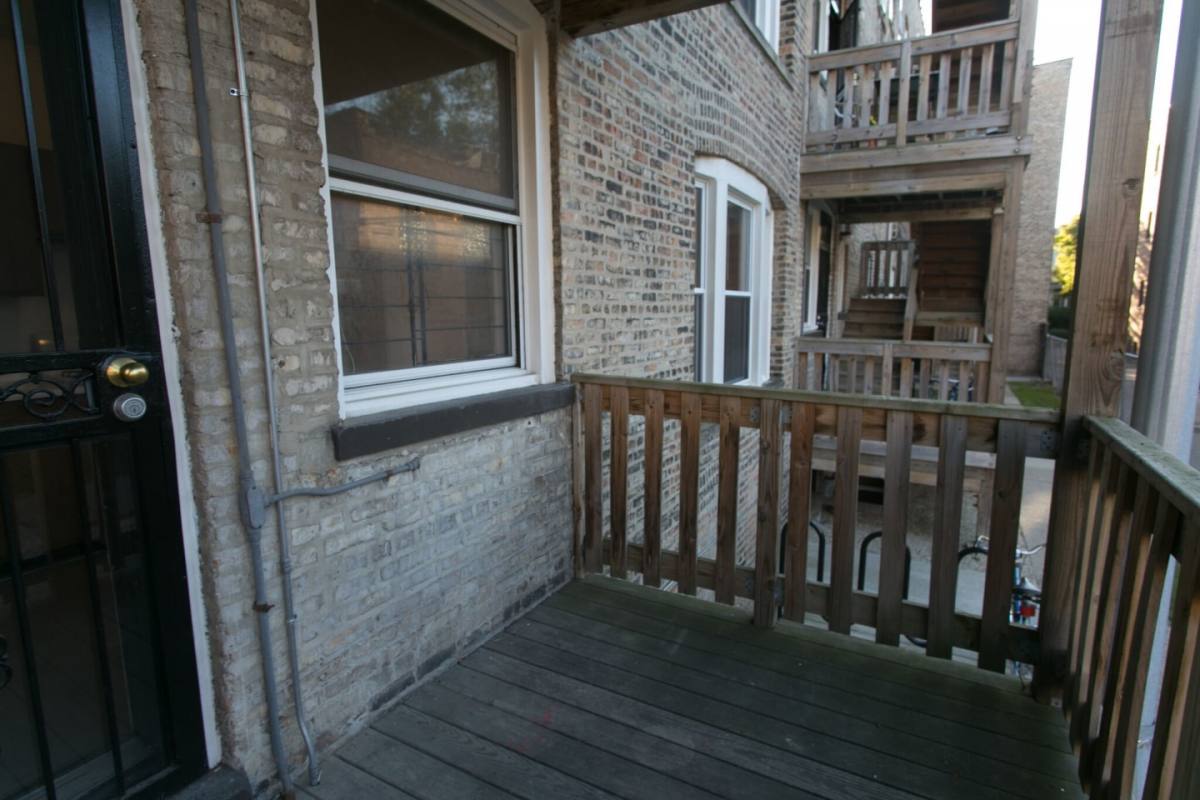 Apartment for rent at 5715-5725 S Kimbark Avenue, 5715 S Kimbark Ave, Chicago, IL 60661