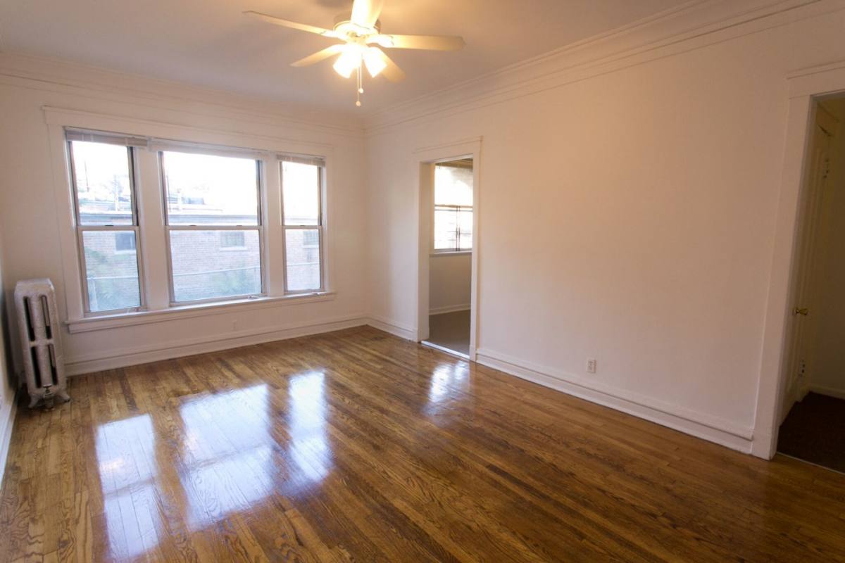 Apartment for rent at 5715-5725 S Kimbark Avenue, 5715 S Kimbark Ave, Chicago, IL 60661