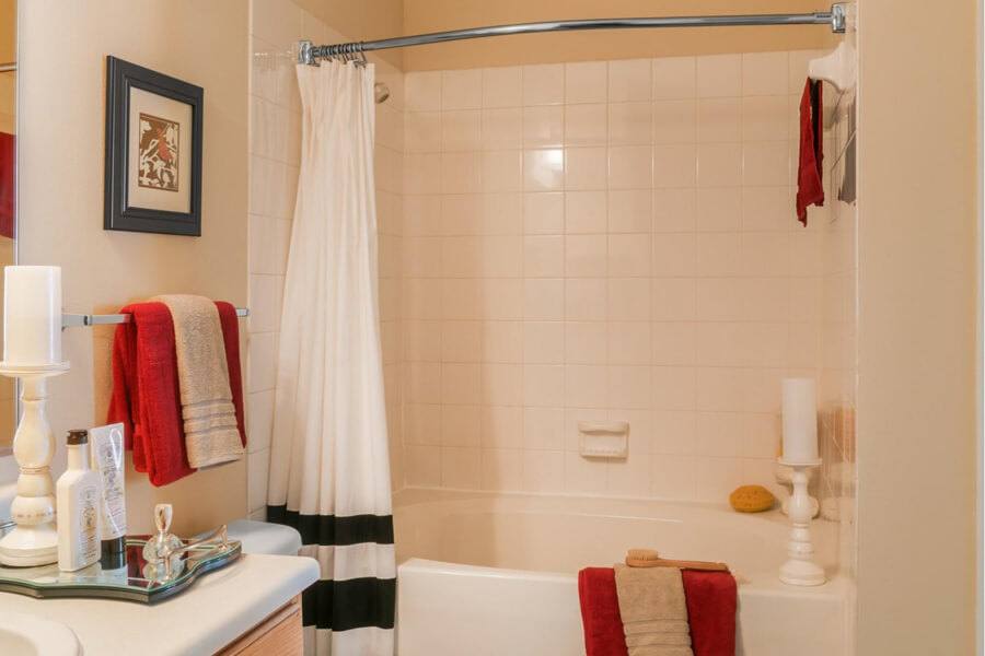 Apartment for rent at River Pointe at Den Rock, 333 Winthrop Ave, North Andover, MA 01845