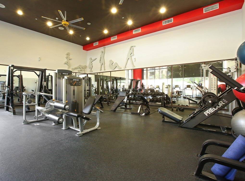 Apartment for rent at Amli Warner Center, 21200 Kittridge St, Canoga Park, CA 91303