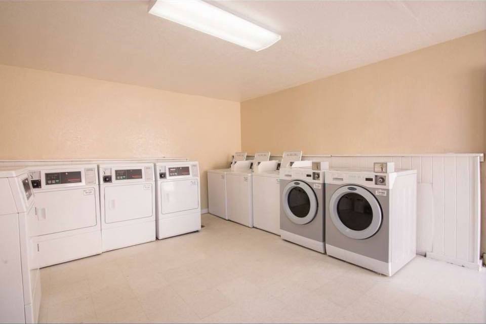 Apartment for rent at Monticello Square, 5312 Clarewood Dr, Houston, TX 77081