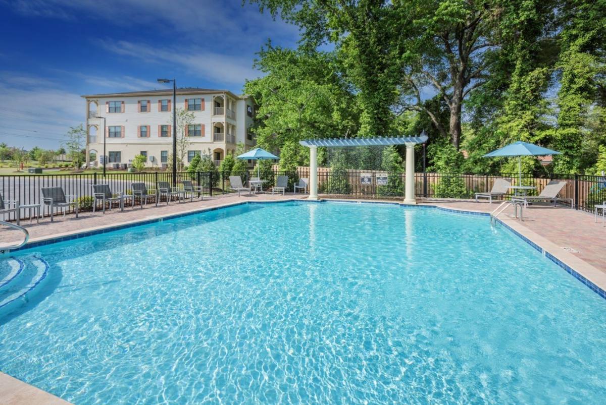 Apartment for rent at Belle Haven Apartment Homes, 9005 Post Canyon Lane, Charlotte, NC 28213