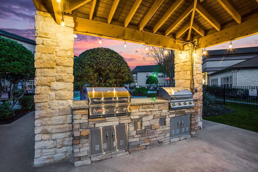 Apartment for rent at Oak Grove, 10770 Barely Lane, Houston, TX 77070