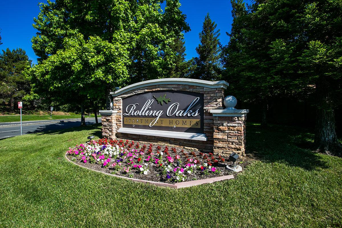 Apartment for rent at Rolling Oaks, 3700 Lyon Rd, Fairfield, CA 94534