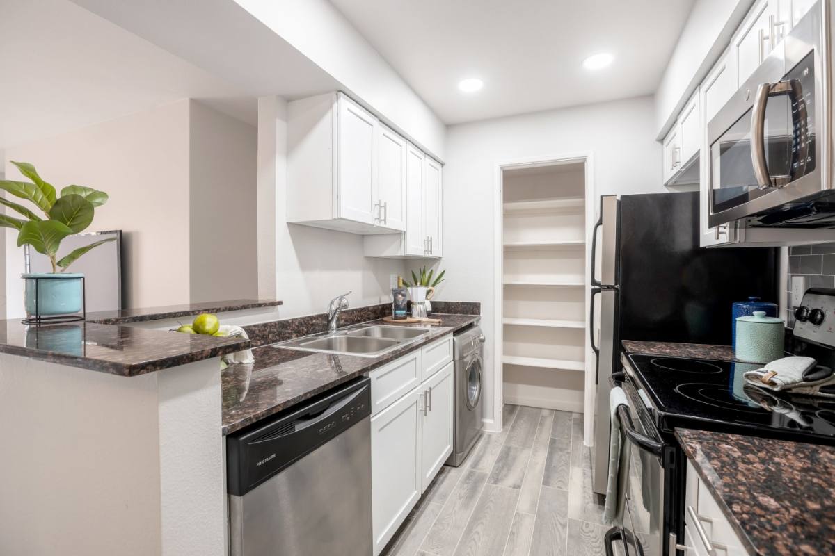 Apartment for rent at Onnix, 1500 E Broadway Rd, Tempe, AZ 85282