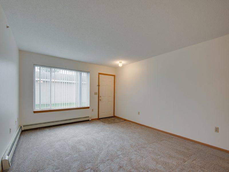 Apartment for rent at Oakhaven Estates, 1110-1150 7th St SE, Saint Cloud, MN 56304