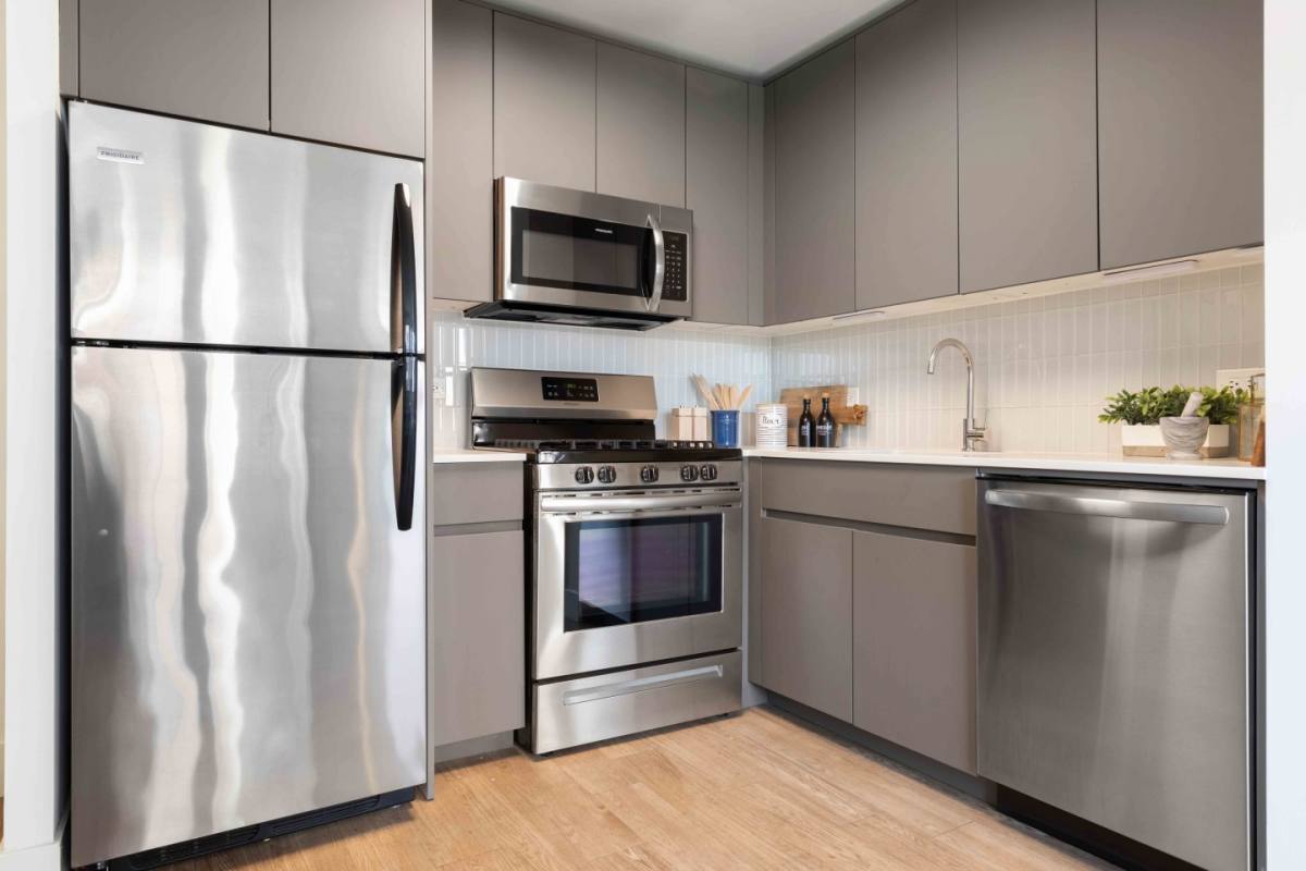 Apartment for rent at Wave Lakeview, 420 W Belmont Ave, Chicago, IL 60657