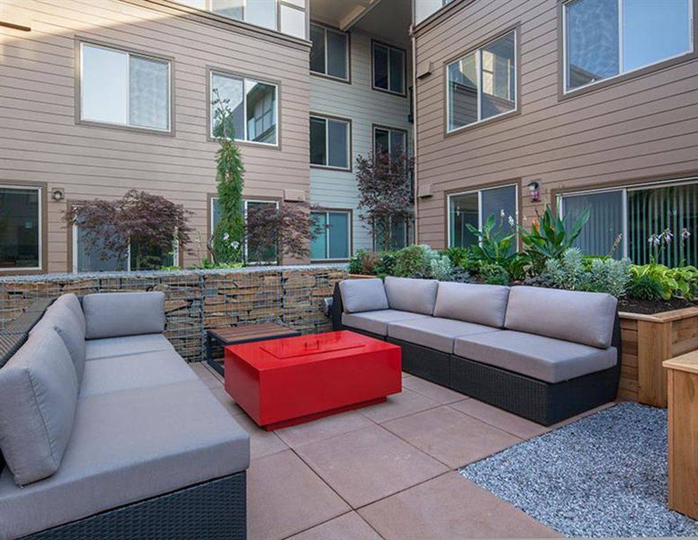 Apartment for rent at Six Oaks, 18333 Bothell Way NE, Bothell, WA 98011