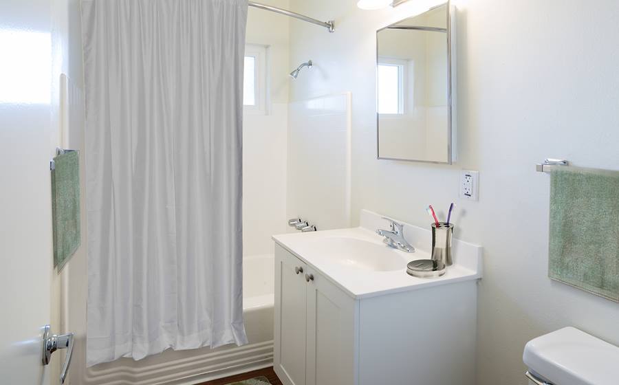 Apartment for rent at Eaves Creekside, 151 Calderon Ave, Mountain View, CA 94041