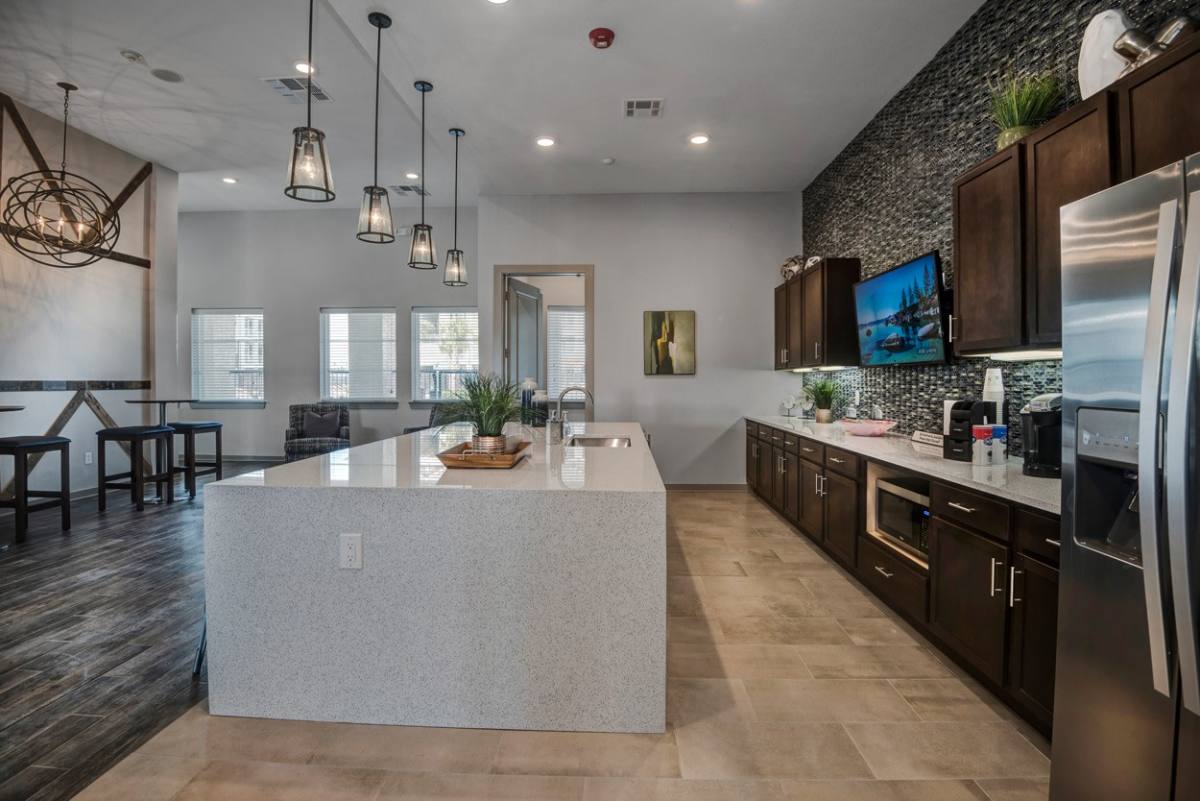 Apartment for rent at Retreat at Watermark, 5721 Timbergate Dr, Corpus Christi, TX 78414
