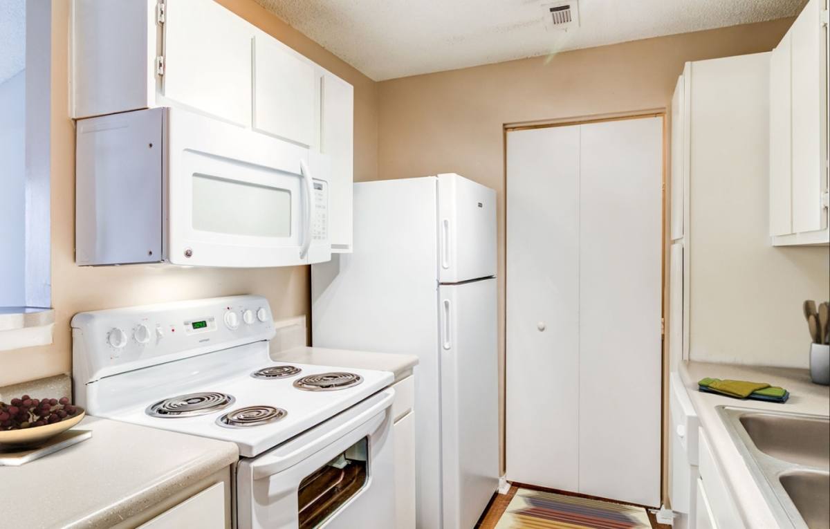 Apartment for rent at Lancaster Ridge, 800 Hickory Knoll Dr, Canton, GA 30114