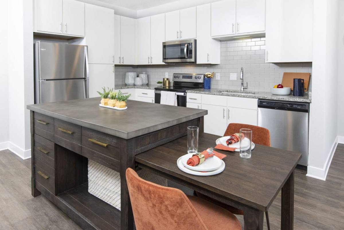 Apartment for rent at Argyle Lake at Oakleaf Town Center, 9849 Crosshill Blvd, Jacksonville, FL 32222