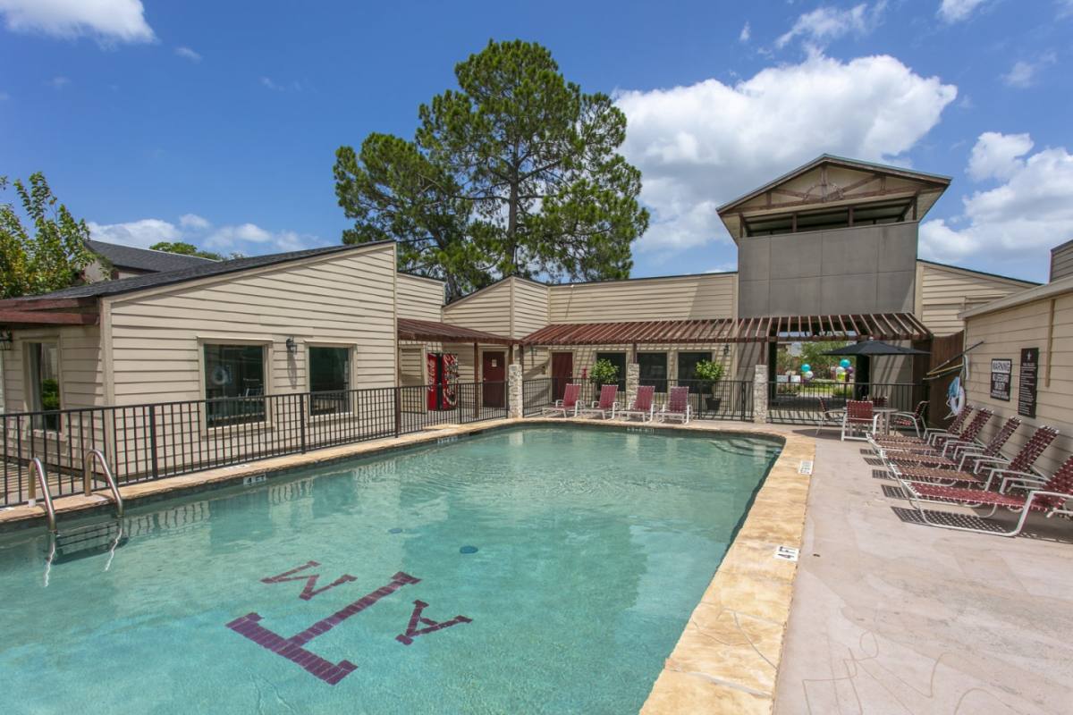 Apartment for rent at Tower Park, 1601 Holleman Dr, College Station, TX 77840