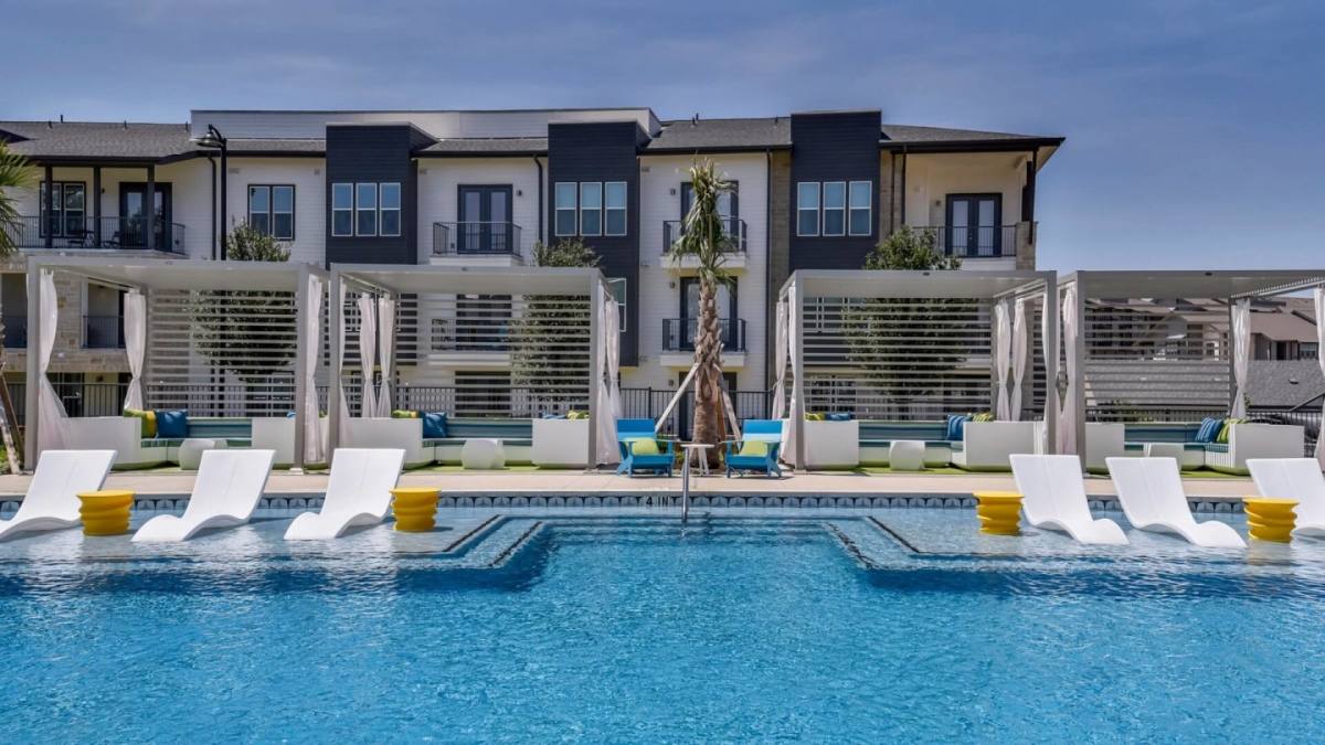 Apartment for rent at Palo Verde, 7880 US-290 Highway W, Austin, TX 78736