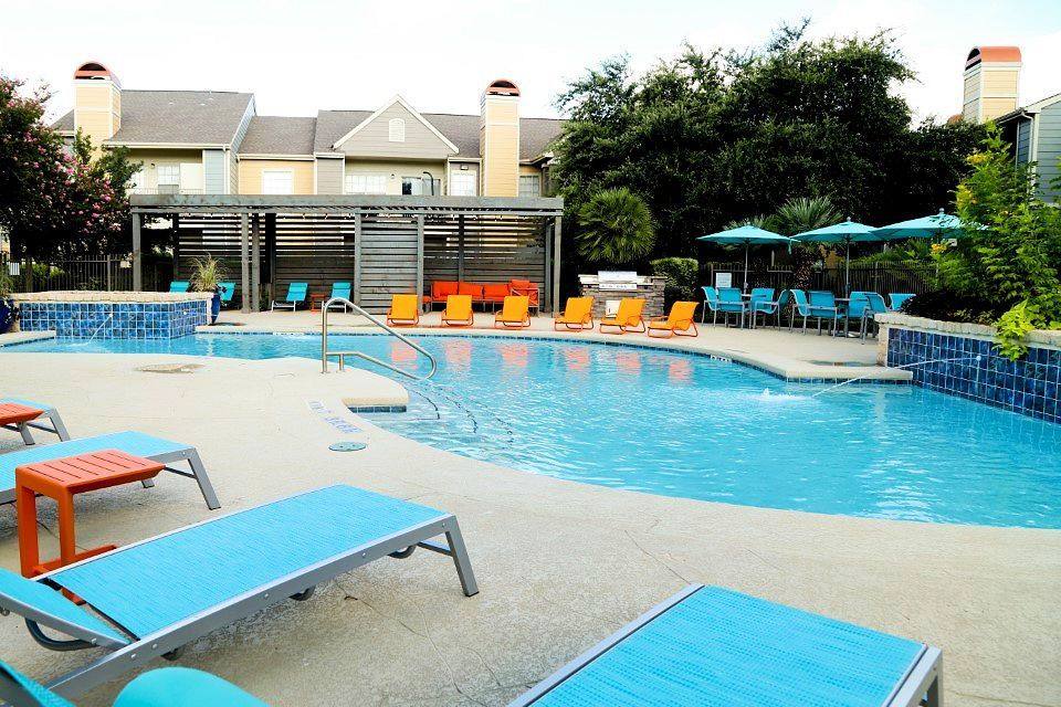 Apartment for rent at Westmount at Three Fountains, 7935 Pipers Creek, San Antonio, TX 78251