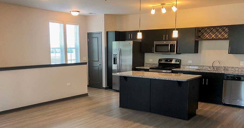 Townhouse for rent at 1900 at Canterfield, 1900 Canterfield Parkway E, Dundee, IL 60118