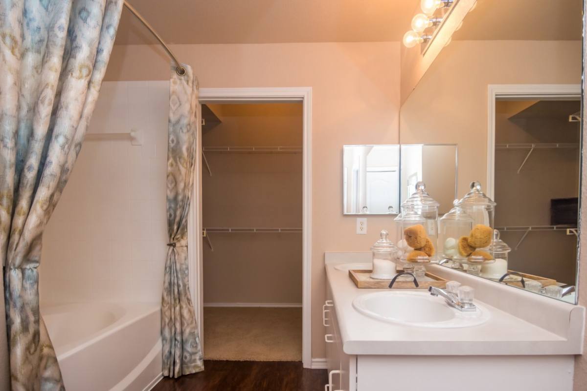 Apartment for rent at River Stone Ranch, 5701 S Mo Pac Expressway, Austin, TX 78749