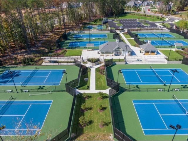 Apartment for rent at Glenmoor Oaks, 18101 Golden Bear Trace, Moseley, VA 23120