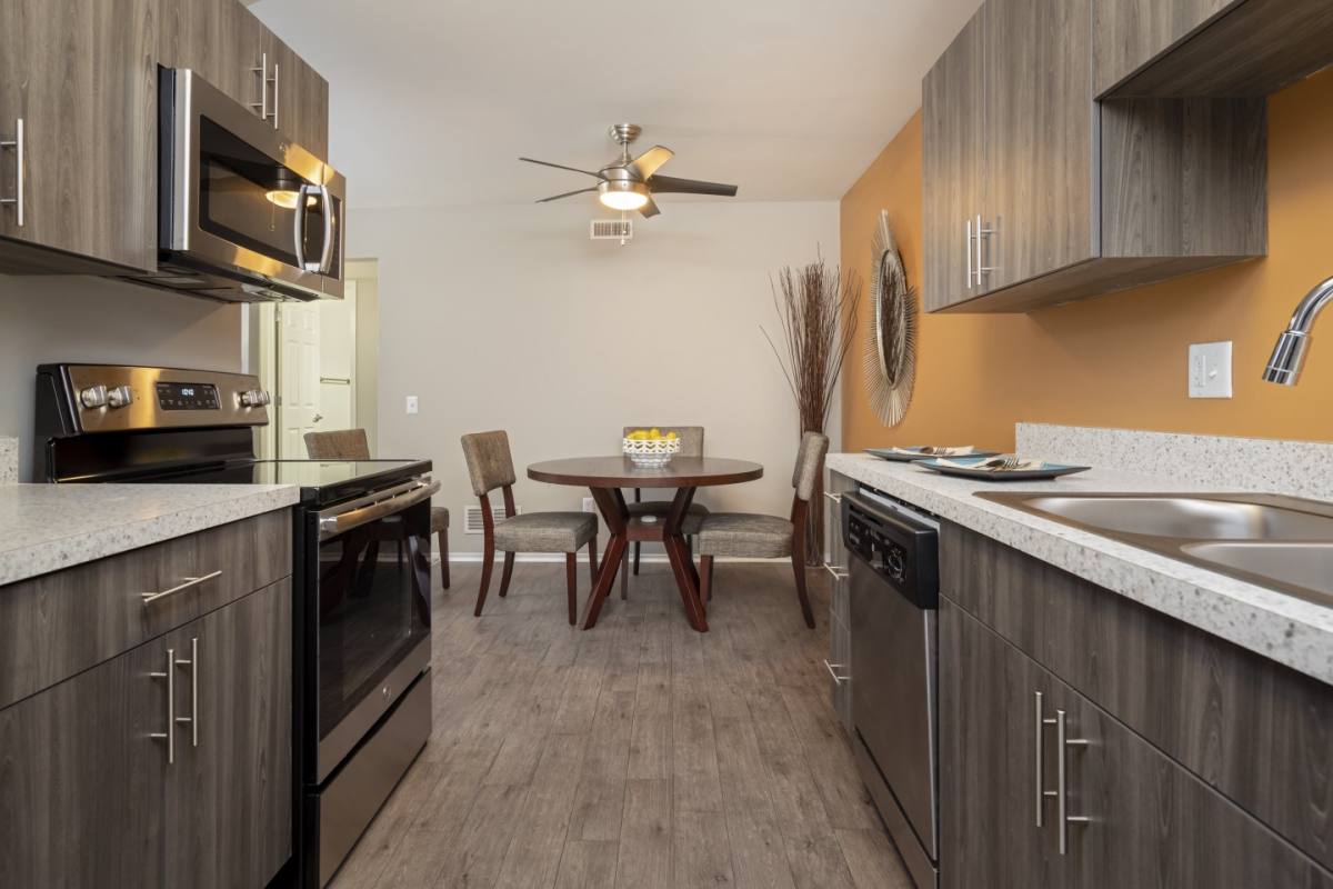 Apartment for rent at Diamond Forest, 23140 Halsted Rd, Farmington, MI 48335