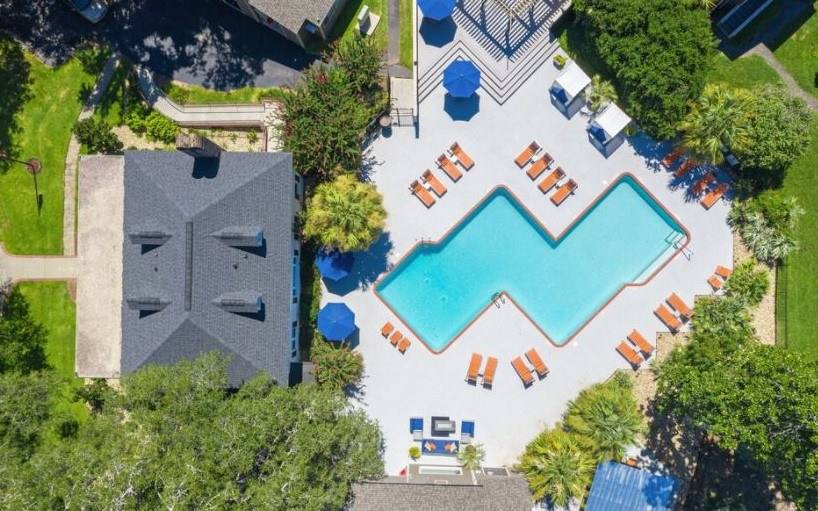 Apartment for rent at The Avenues of West Ashley, 2225 Ashley River Rd, Charleston, SC 29414