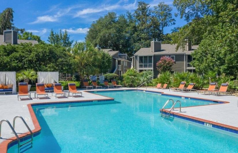 Apartment for rent at The Avenues of West Ashley, 2225 Ashley River Rd, Charleston, SC 29414