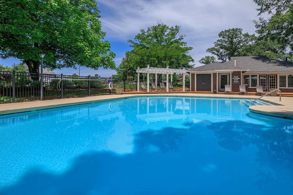 Apartment for rent at Matthews Pointe, 1700 Chambers Dr, Matthews, NC 28105