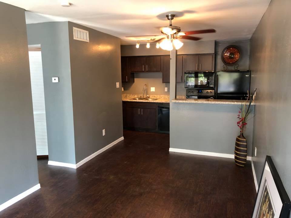 Apartment for rent at Residence at the Heights, 611 W Cavalcade St, Houston, TX 77009