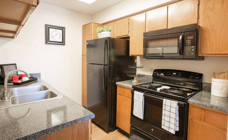 Apartment for rent at Bardin Oaks, 4624 Windstone Dr, Arlington, TX 76018
