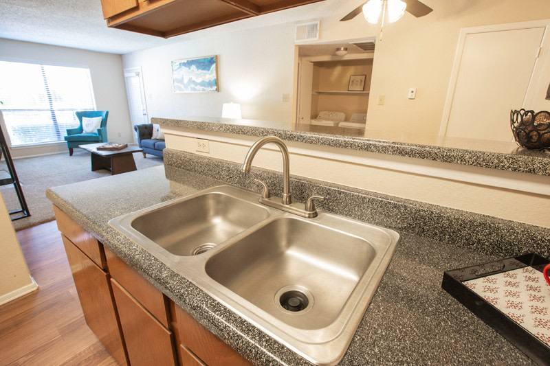 Apartment for rent at Bardin Oaks, 4624 Windstone Dr, Arlington, TX 76018