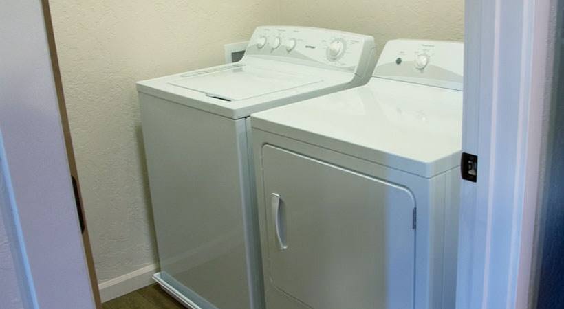 Apartment for rent at Residence at Whispering Hills West, 635 SW Golden Hills Dr, Pullman, WA 99163