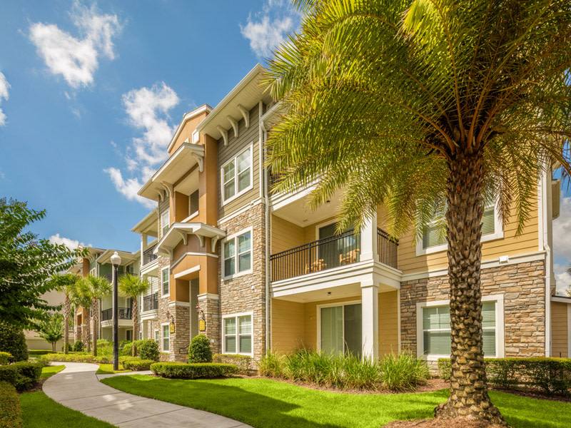 Apartment for rent at Bell at Universal, 6350 Vineland Rd, Orlando, FL 32819