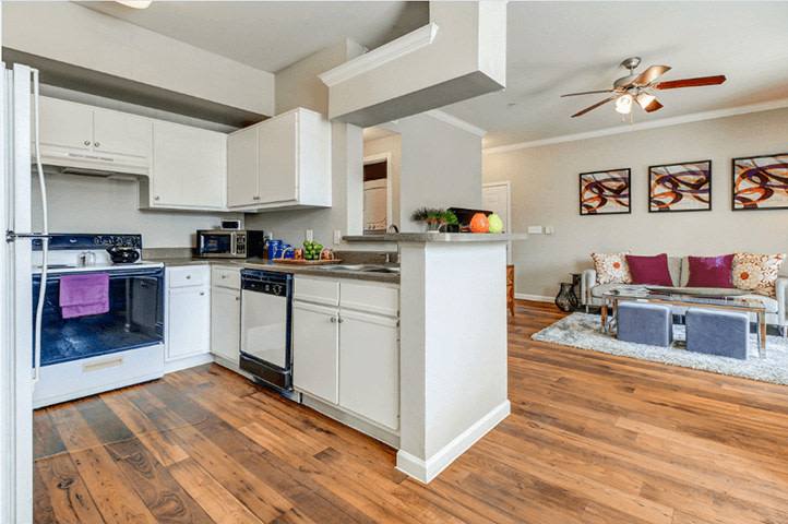 Apartment for rent at Colonnade, 9898 Colonnade Blvd, San Antonio, TX 78230