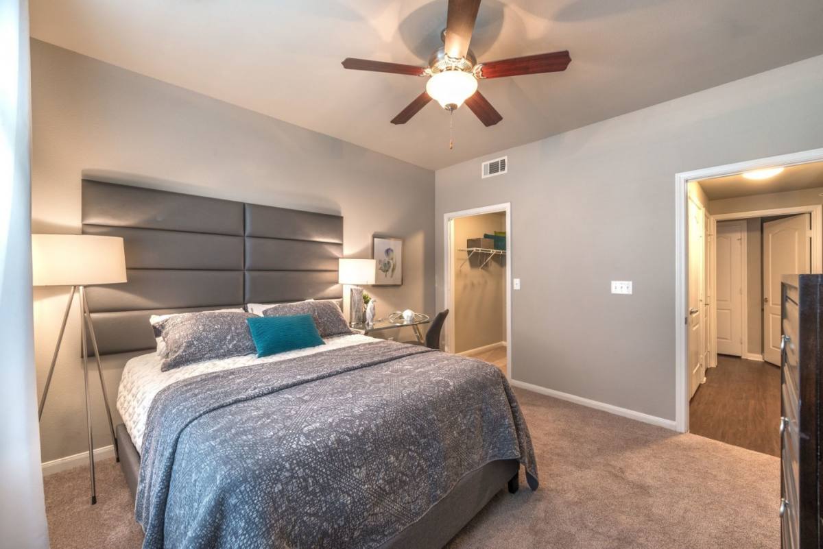 Apartment for rent at Olympus Las Colinas, 692 Lake Carolyn Parkway, Irving, TX 75039
