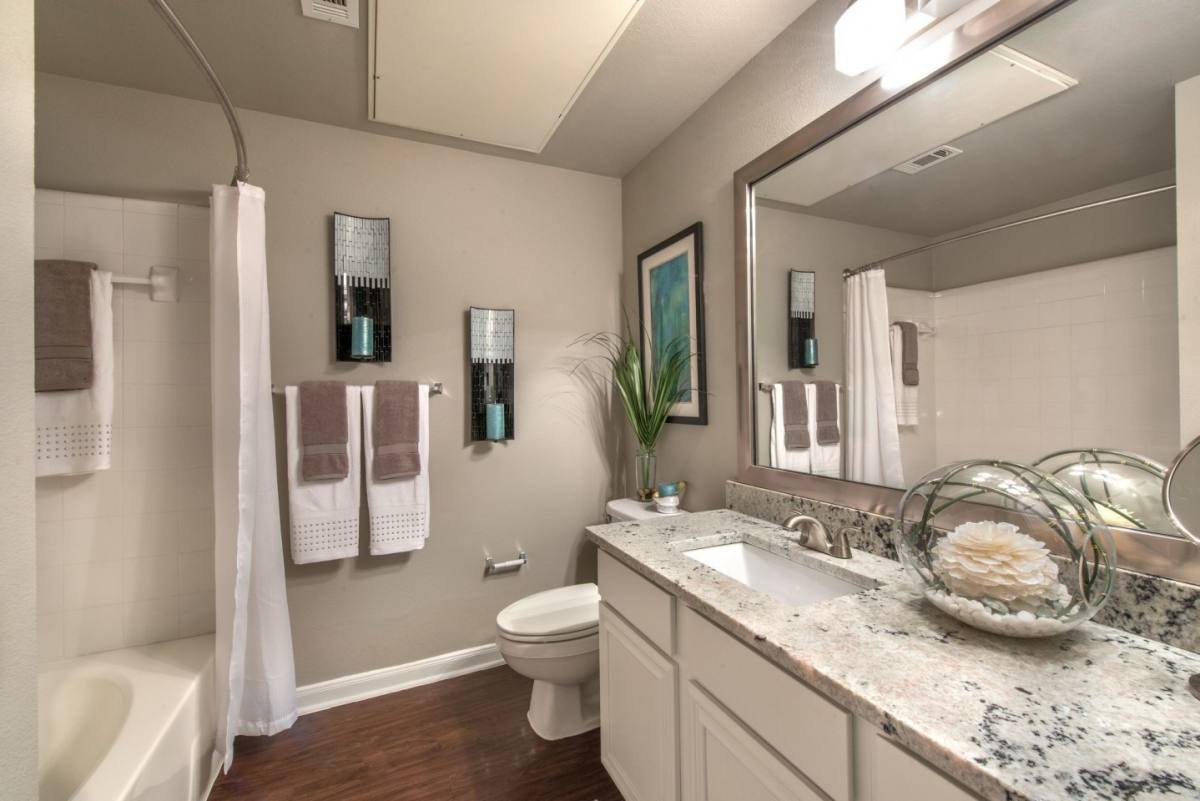 Apartment for rent at Olympus Las Colinas, 692 Lake Carolyn Parkway, Irving, TX 75039