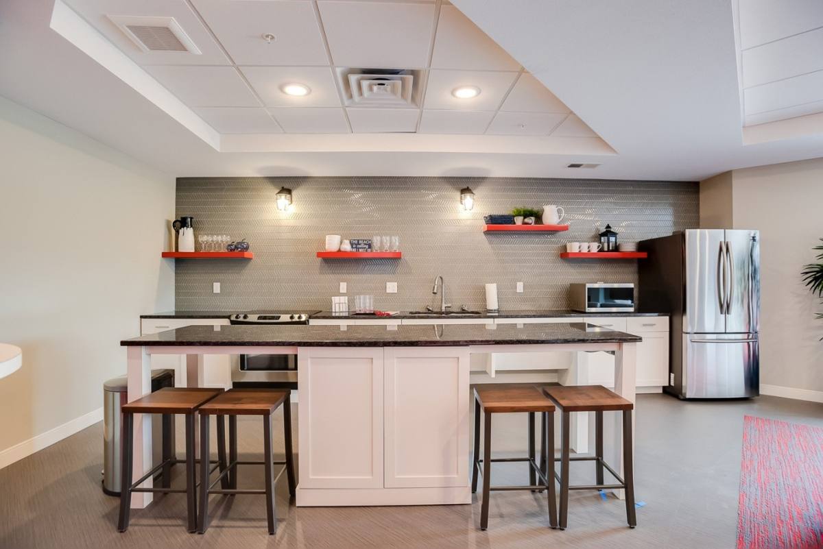 Apartment for rent at Lake Jonathan Flats, 3000 N Chestnut St, Chaska, MN 55318