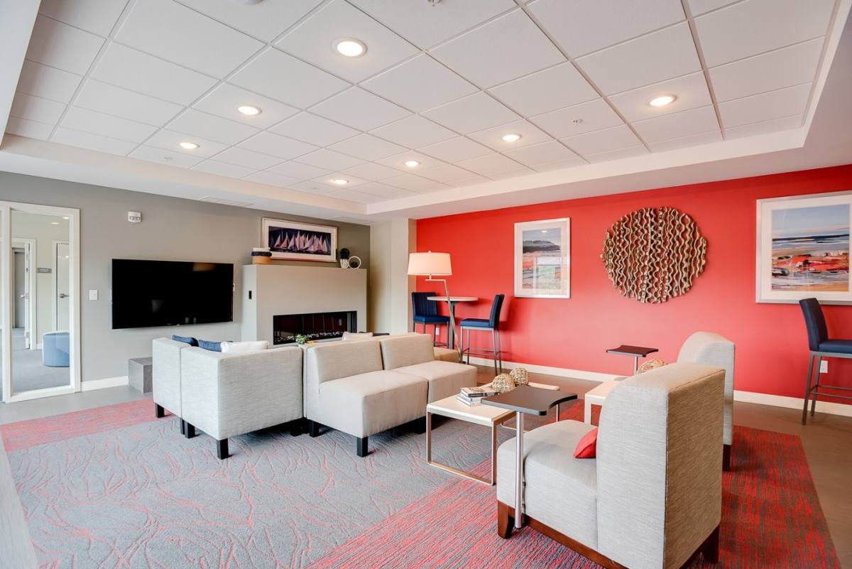 Apartment for rent at Lake Jonathan Flats, 3000 N Chestnut St, Chaska, MN 55318