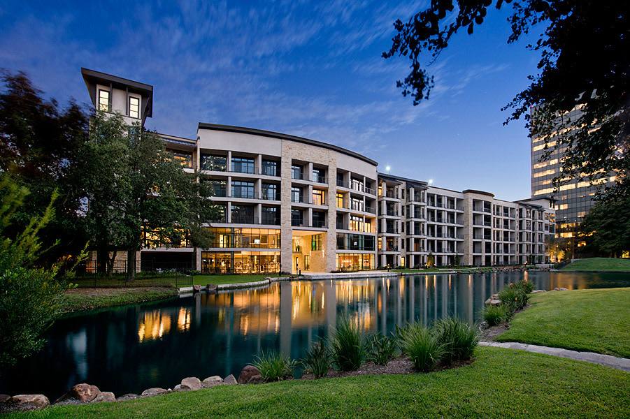 Apartment for rent at Broadstone Post Oak, 3100 Post Oak Blvd, Houston, TX 77056