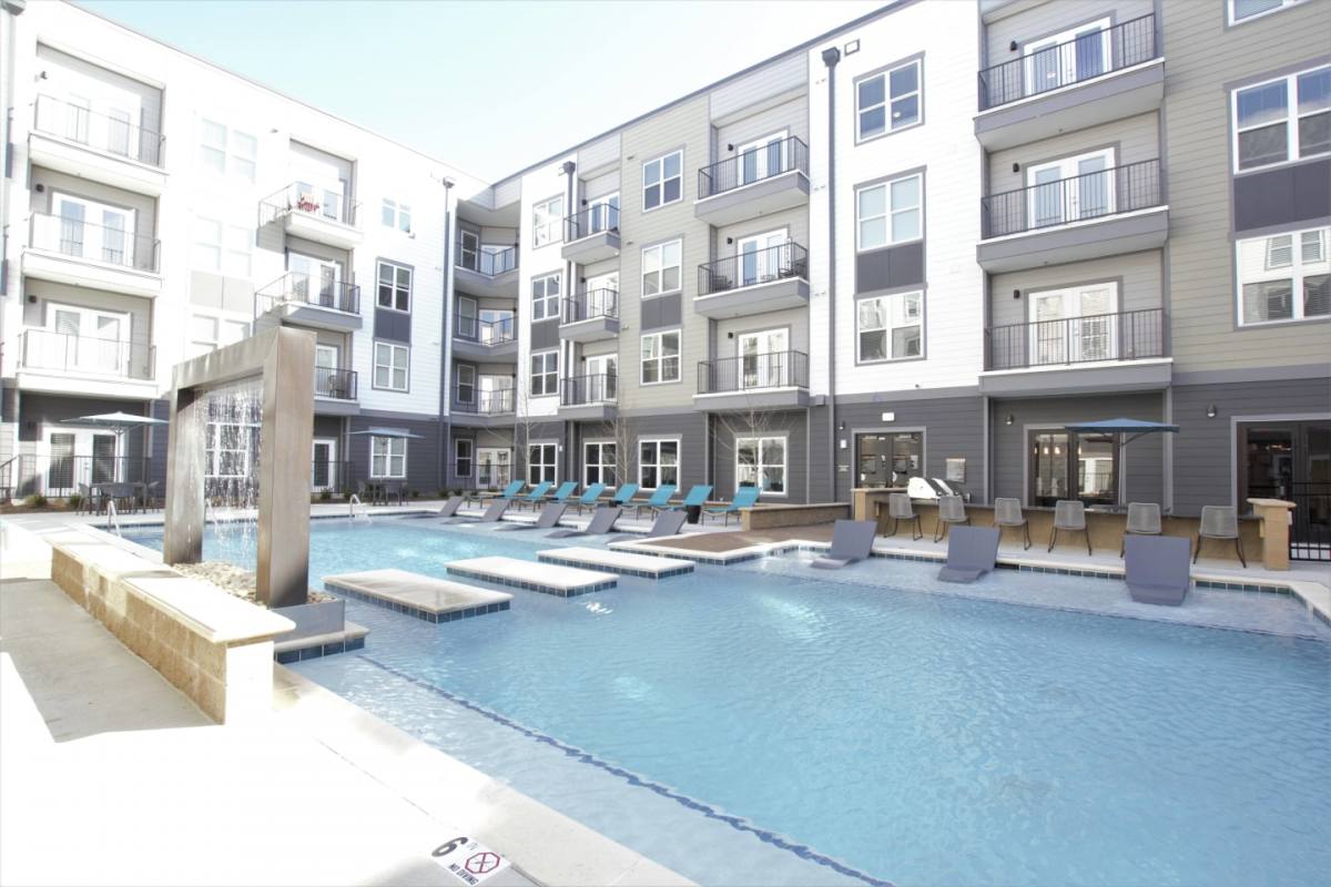 Apartment for rent at The Walcott at Jeffersonville, 222 W Maple St, Jeffersonville, IN 47130