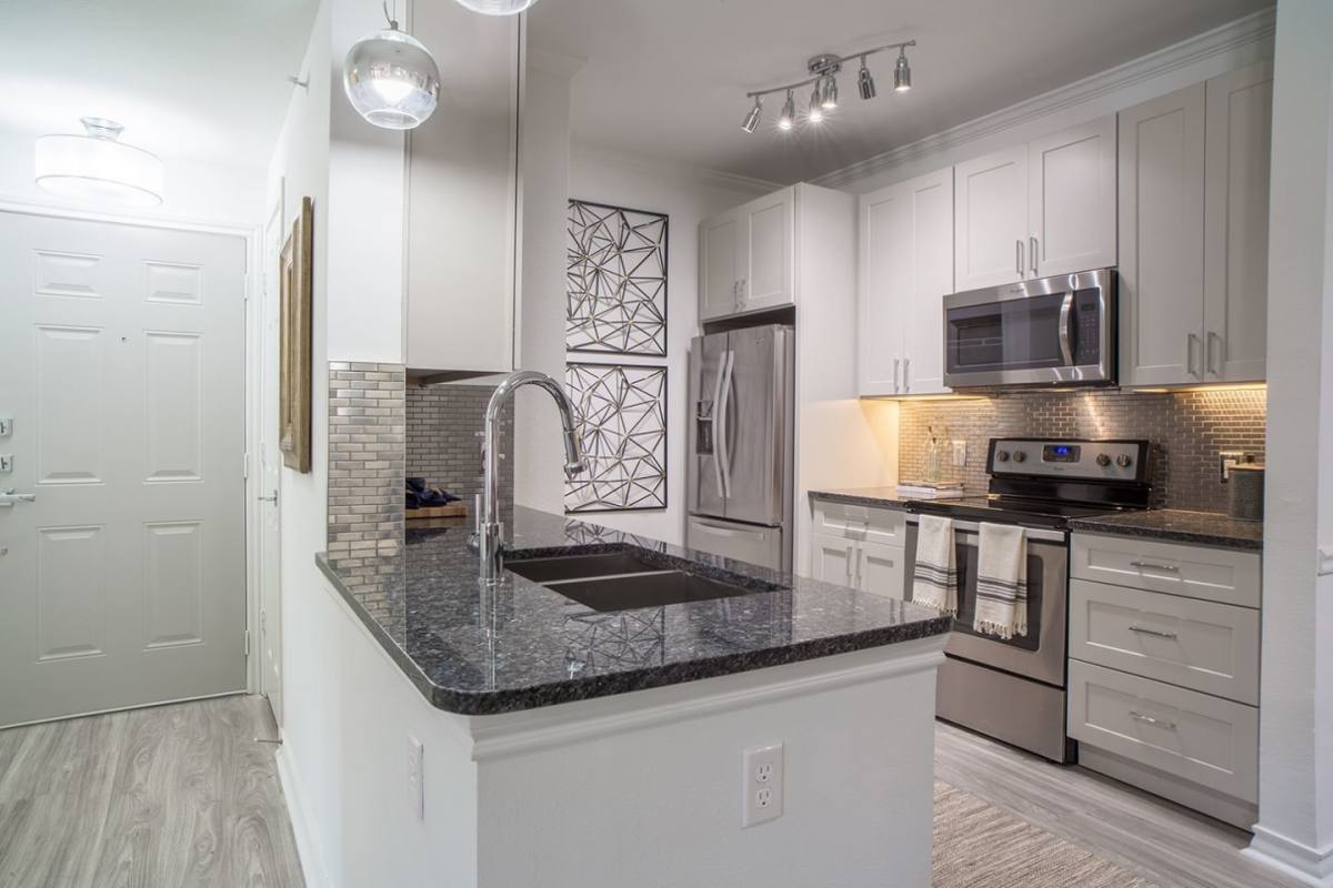 Apartment for rent at Cortland on Coyote Ridge, 4230 Fairway Dr, Carrollton, TX 75010