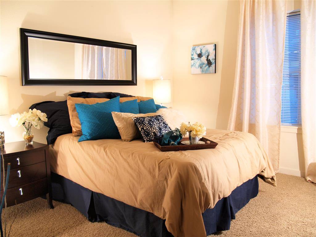 Apartment for rent at Lodges at Lake Salish, 20699 NE Glisan St, Gresham, OR 97030