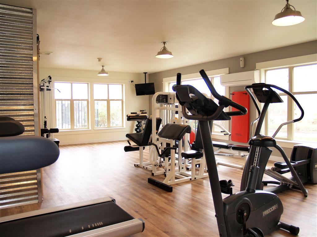 Apartment for rent at Lodges at Lake Salish, 20699 NE Glisan St, Gresham, OR 97030