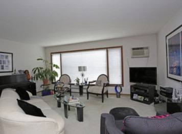 Apartment for rent at Diamond Lake, 100 W Diamond Lake Rd, Minneapolis, MN 55419