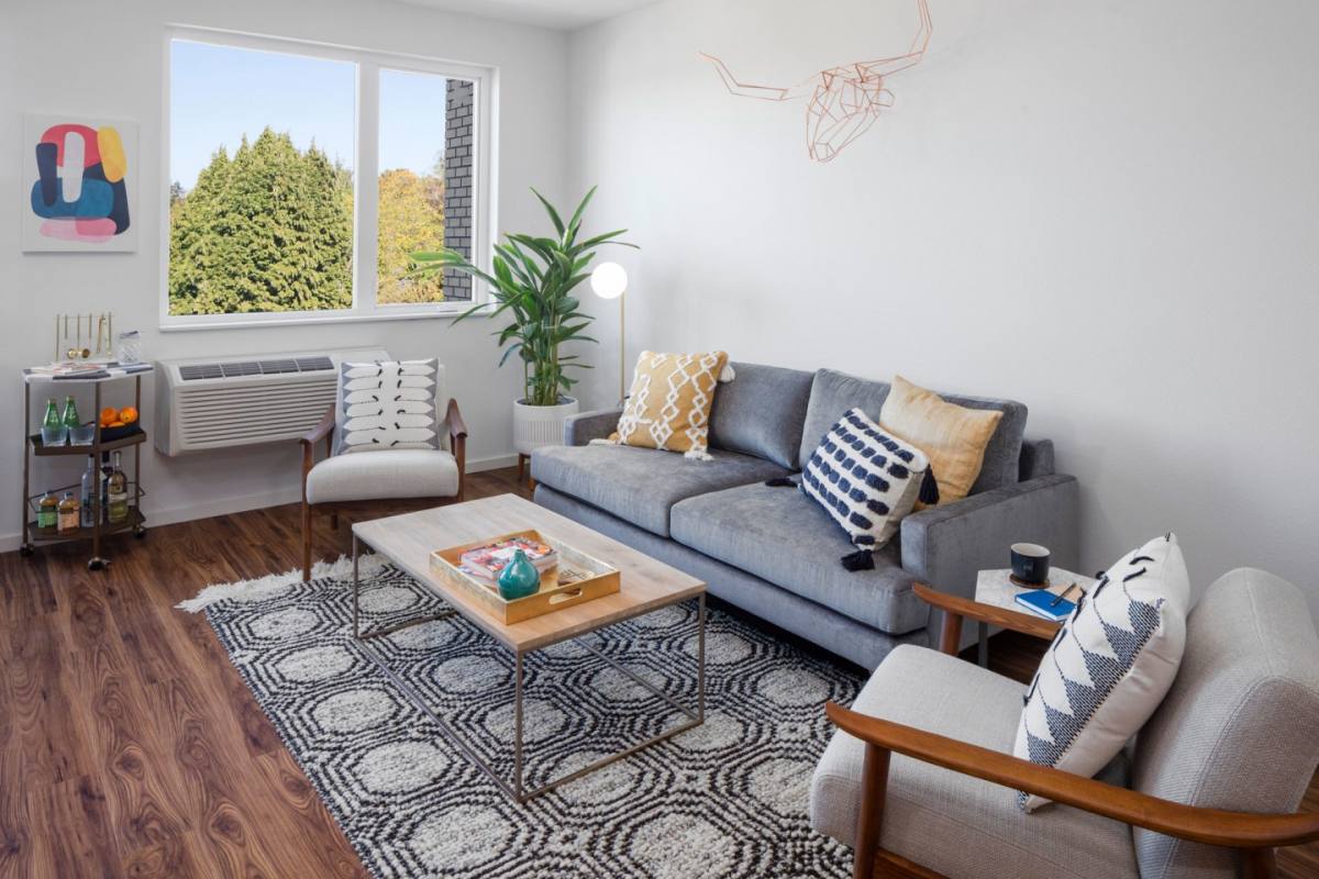 Apartment for rent at The Marilyn, 2390 SE Hawthorne Blvd, Portland, OR 97214