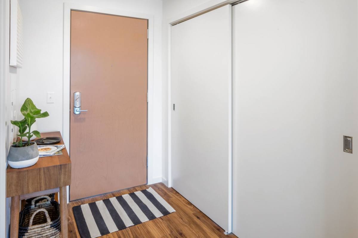 Apartment for rent at The Marilyn, 2390 SE Hawthorne Blvd, Portland, OR 97214