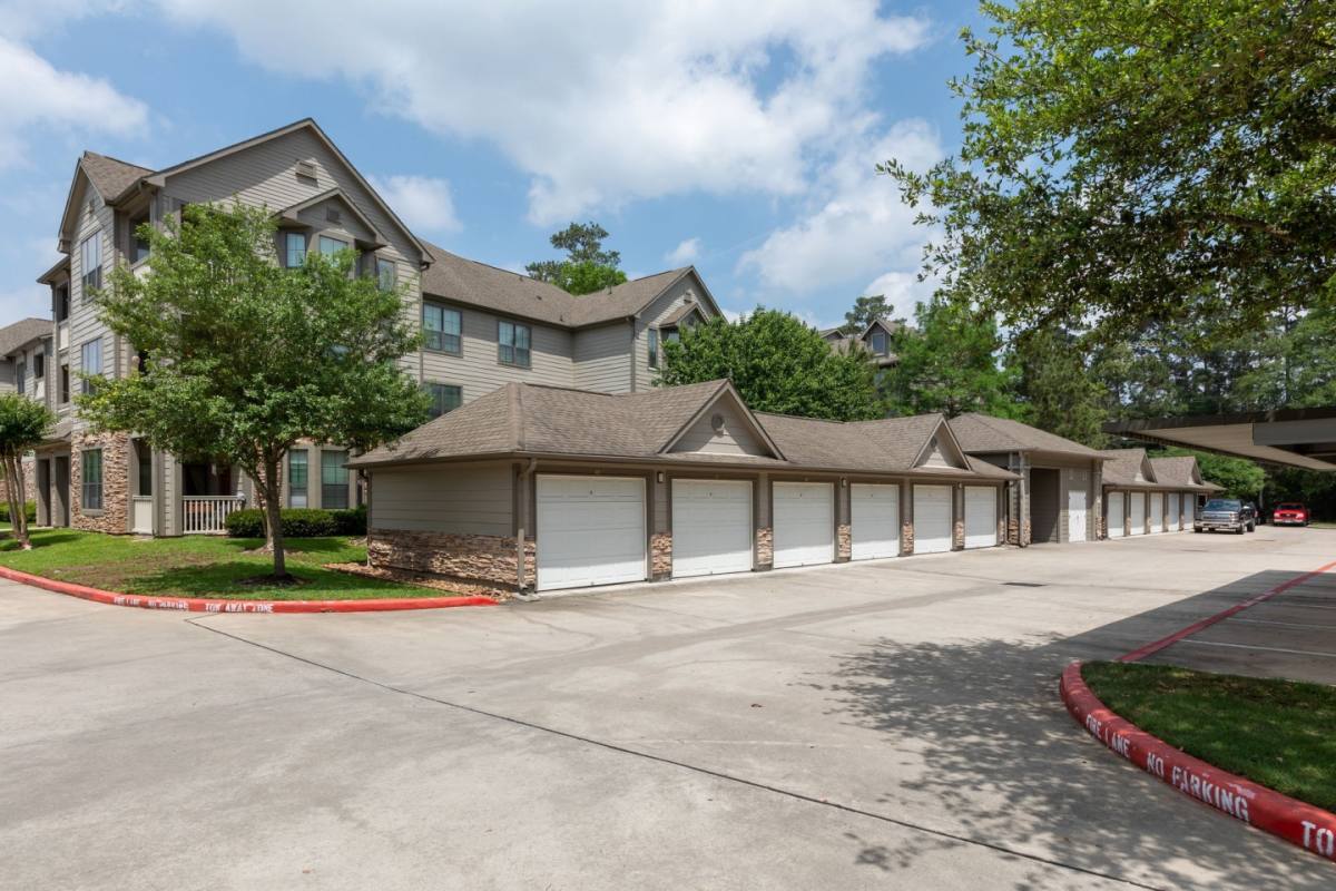 Apartment for rent at Stone Creek at the Woodlands, 3600 College Park Dr, Conroe, TX 77384