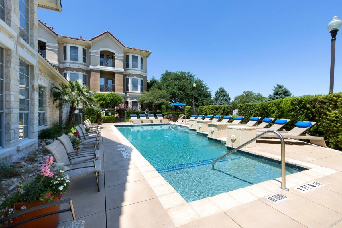 Apartment for rent at Gables Central Park, 800 W 38th St, Austin, TX 78705